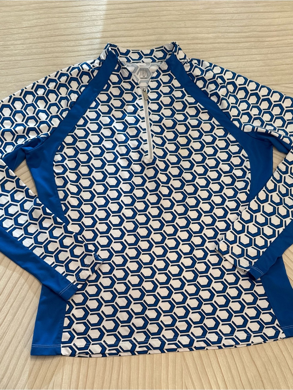 Tail Women's Blue and White Geometric Long Sleeve Top